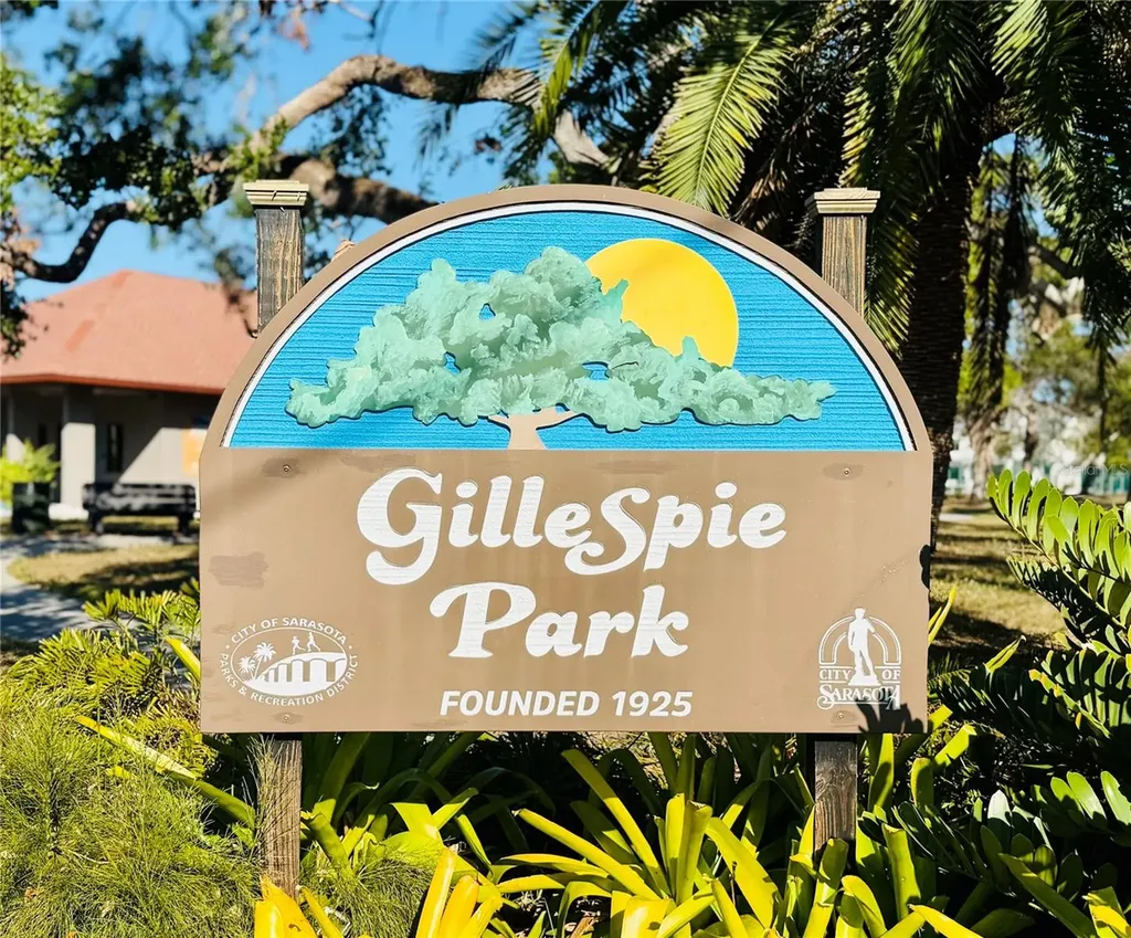 1705 6th Street Sarasota FL 34236