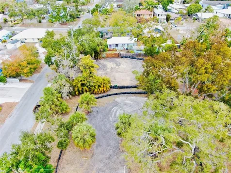 1705 6th Street Sarasota FL 34236