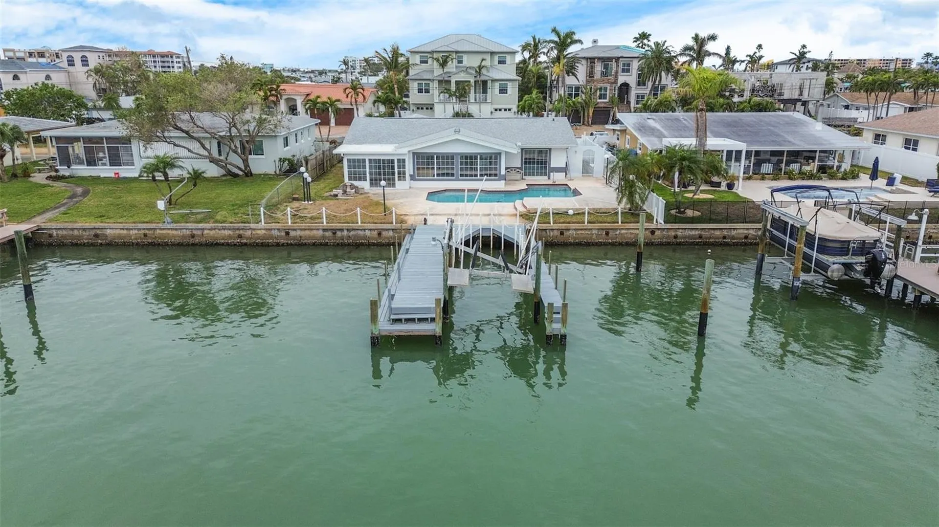 11185 5th Street E Treasure Island FL 33706