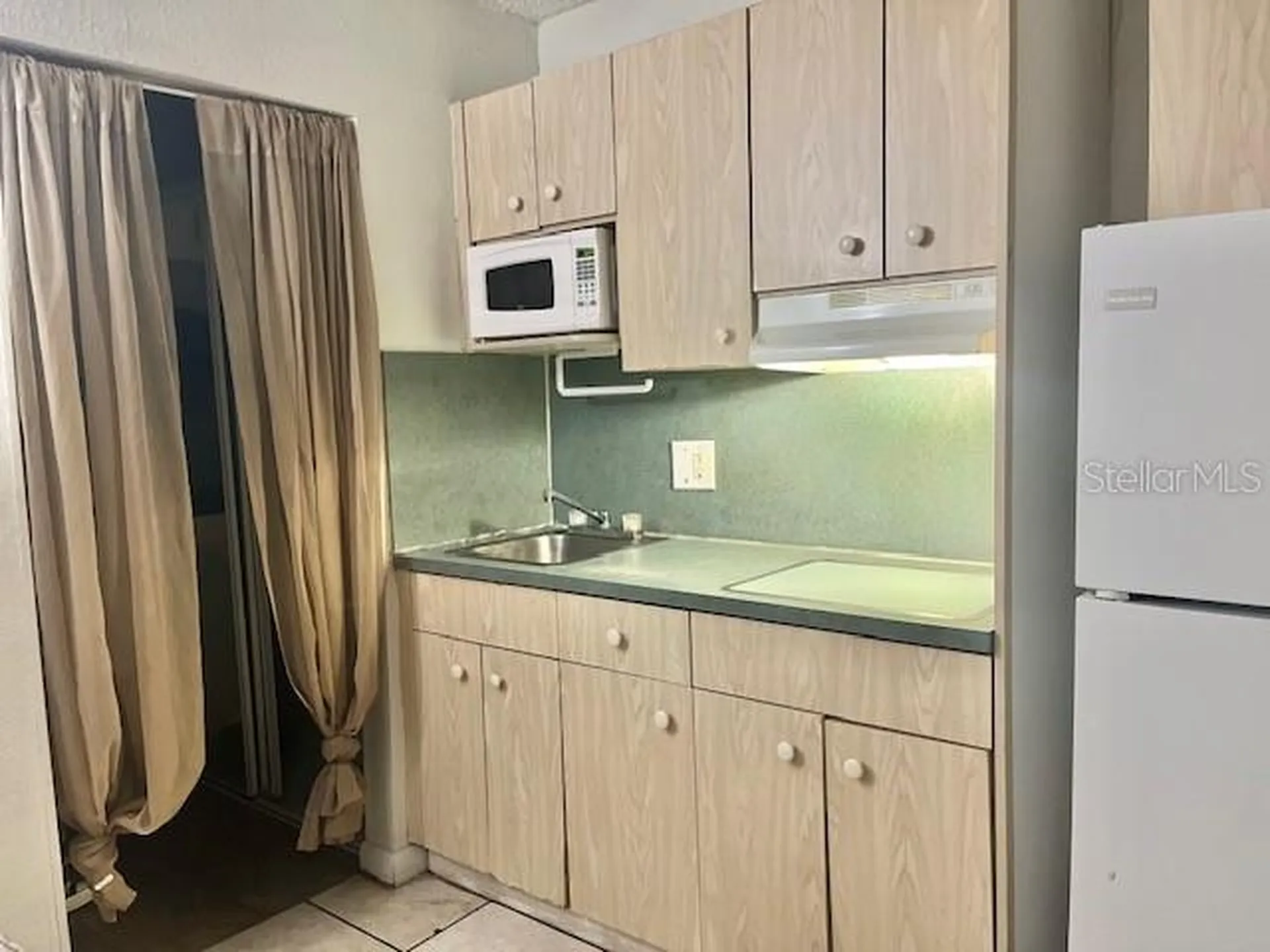 43420 Highway 27 Davenport FL 33837