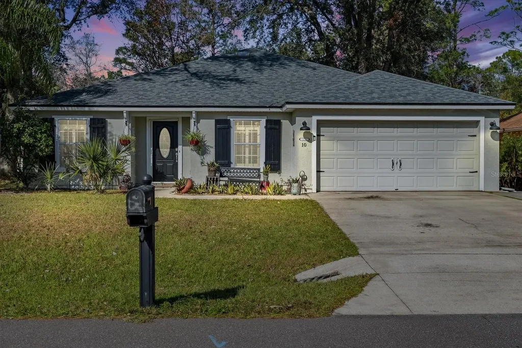 10 Pine Brook Drive Palm Coast FL 32164