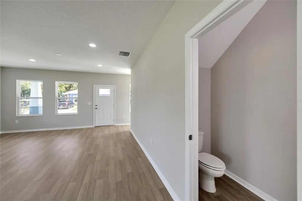 5742 Meadowlane Street New Port Richey FL 34652