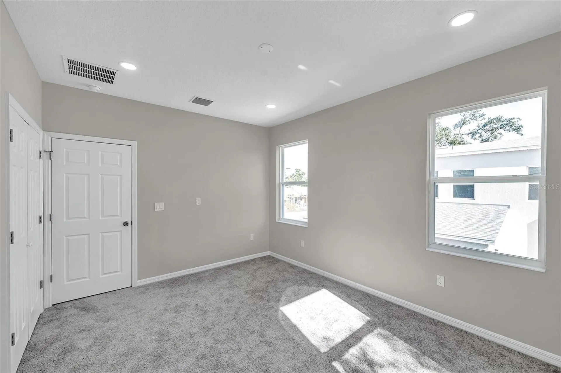 5742 Meadowlane Street New Port Richey FL 34652