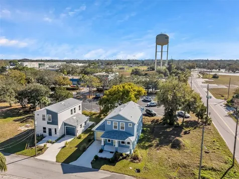 5742 Meadowlane Street New Port Richey FL 34652