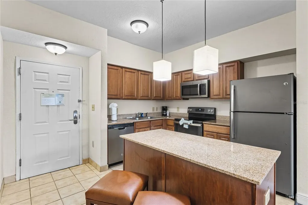 12544 Floridays Resort Drive Orlando FL 32821