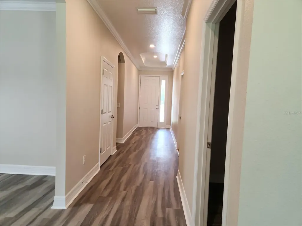 422 Shannon Estates Court Plant City FL 33563
