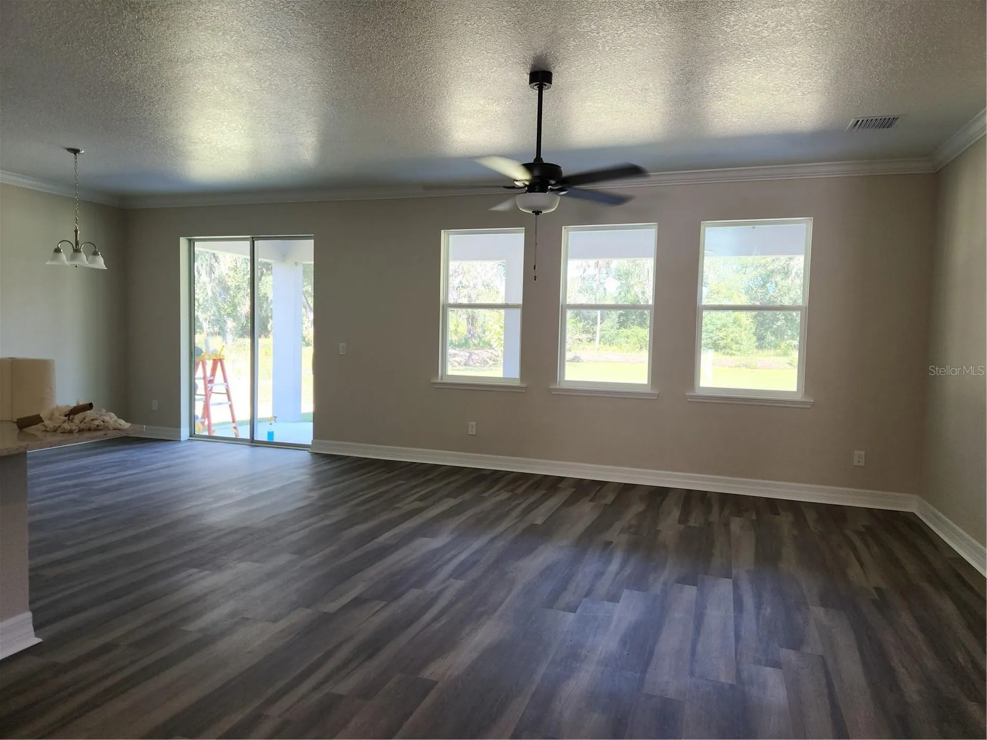 422 Shannon Estates Court Plant City FL 33563