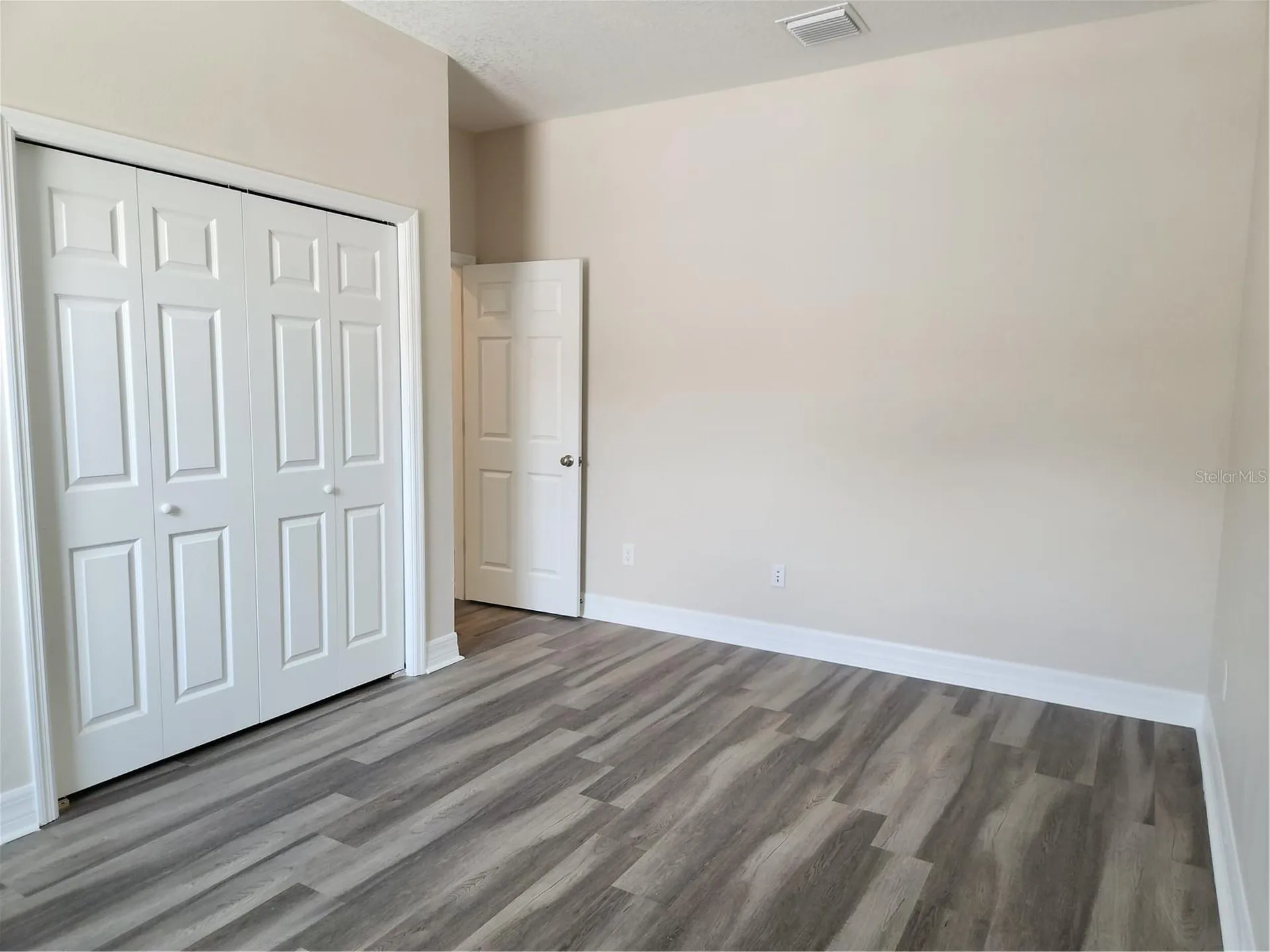 422 Shannon Estates Court Plant City FL 33563