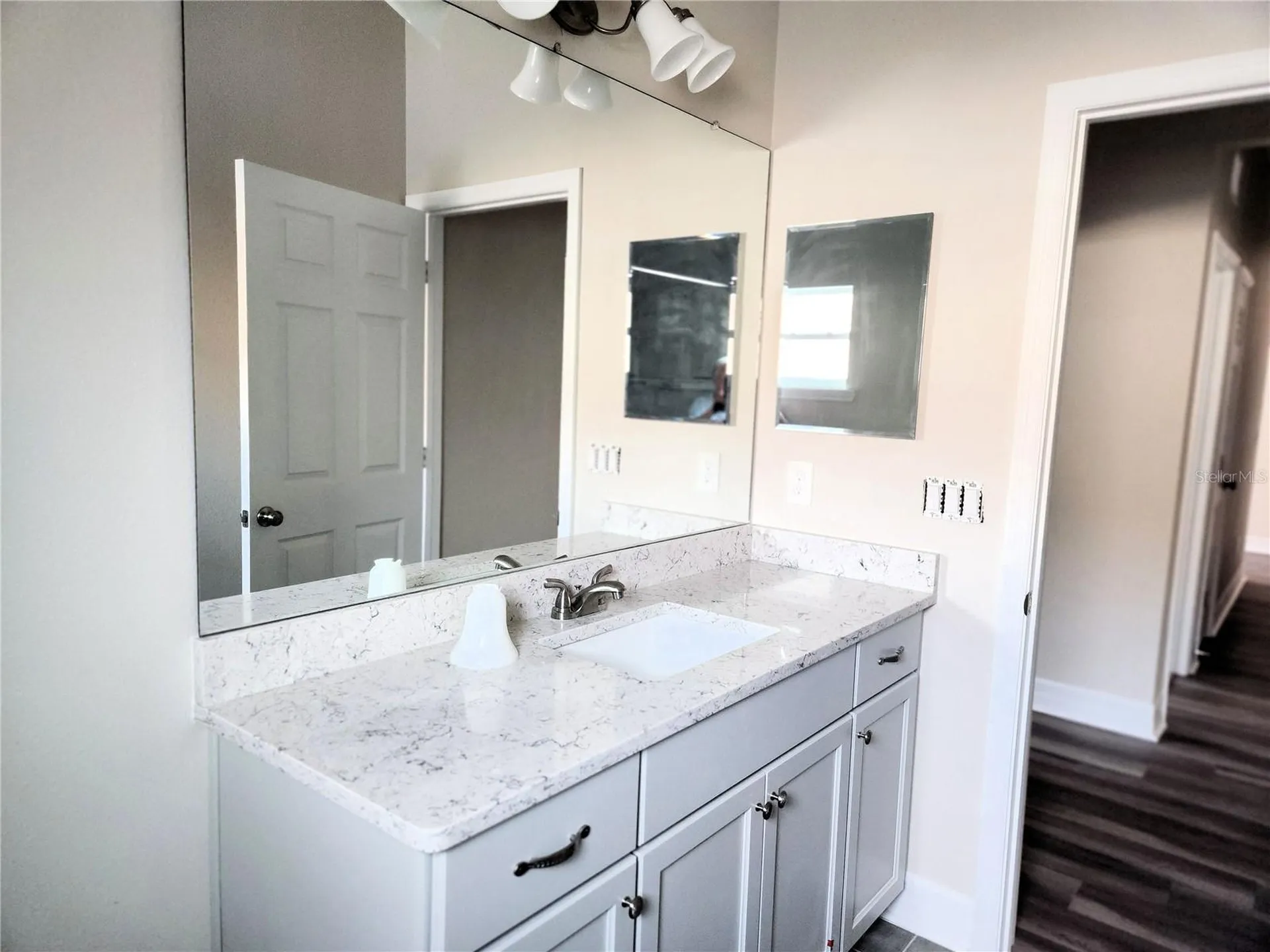422 Shannon Estates Court Plant City FL 33563