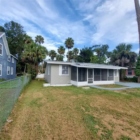 325 Garden Street Daytona Beach FL 32114
