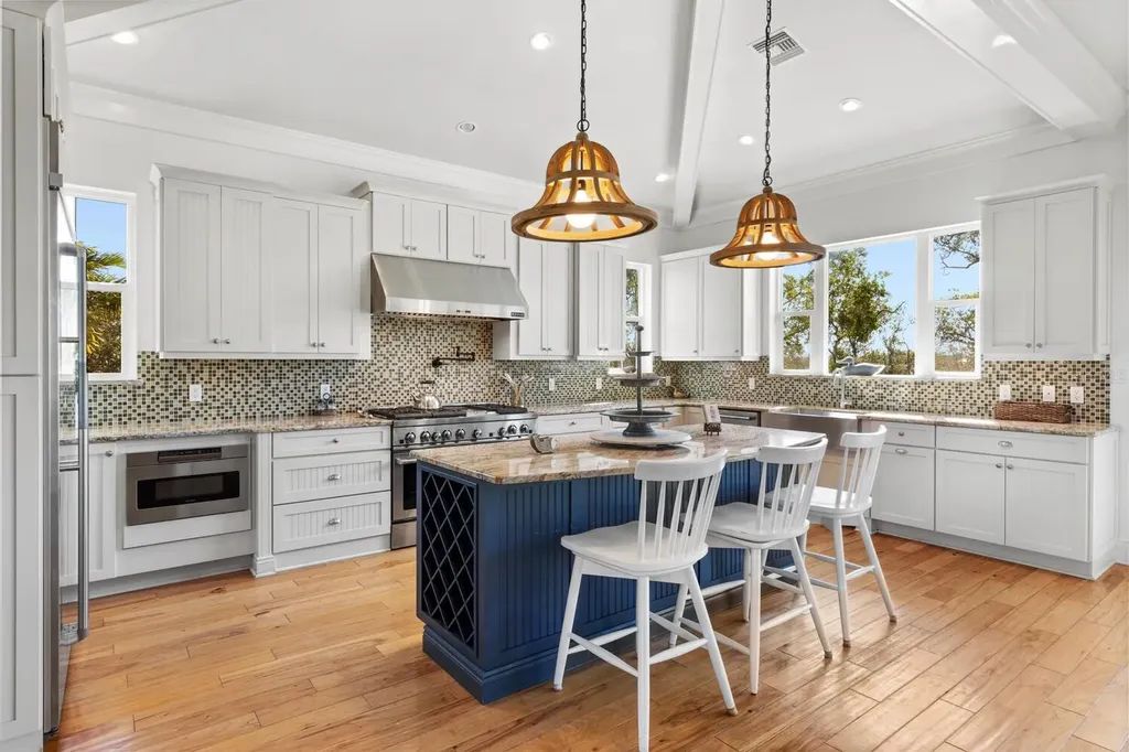 517 Blue Heron Drive Anna Maria FL 34216