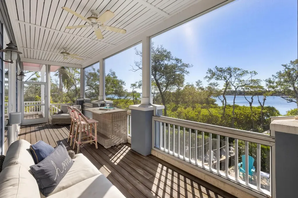 517 Blue Heron Drive Anna Maria FL 34216