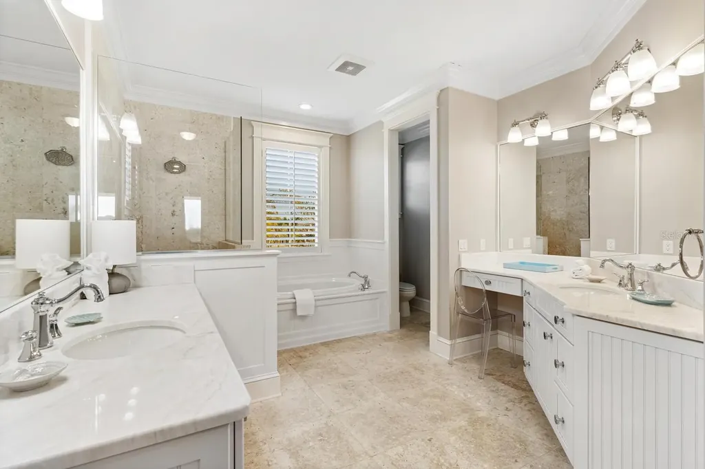 517 Blue Heron Drive Anna Maria FL 34216