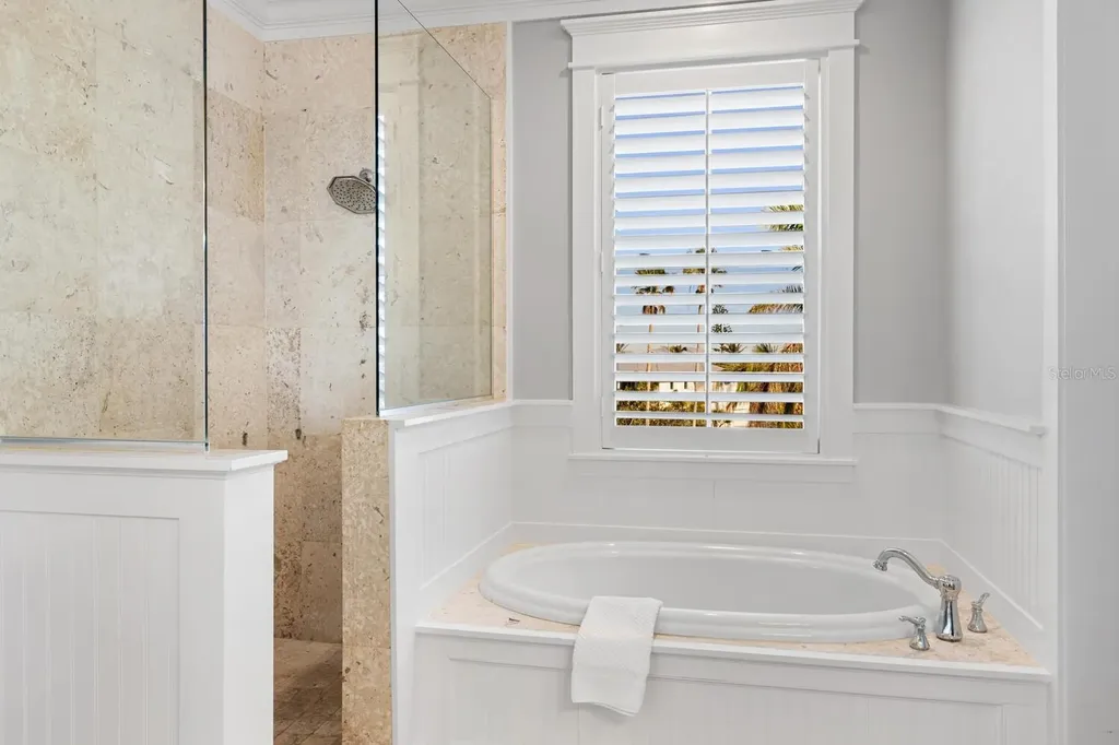 517 Blue Heron Drive Anna Maria FL 34216