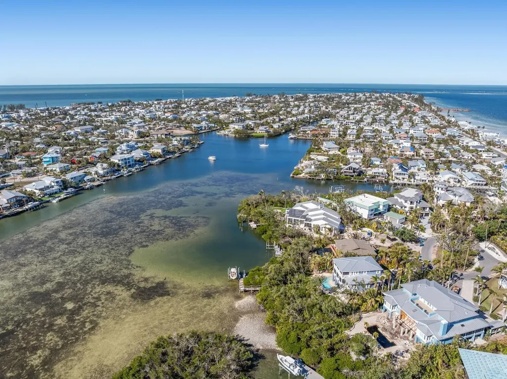 517 Blue Heron Drive Anna Maria FL 34216
