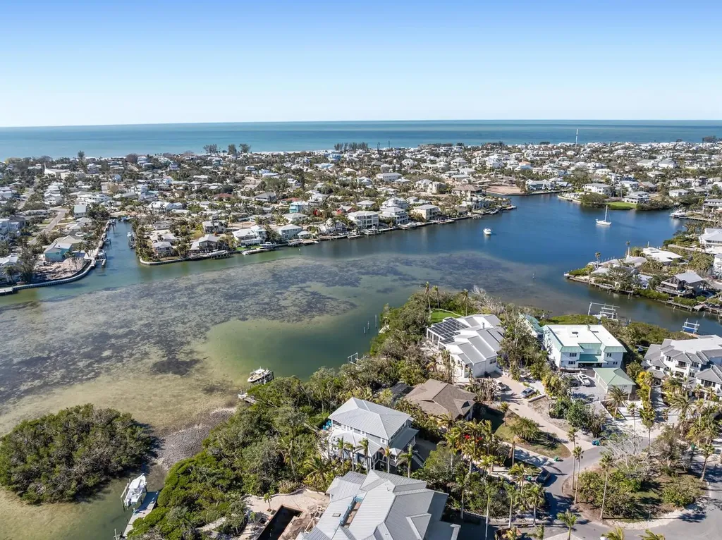 517 Blue Heron Drive Anna Maria FL 34216