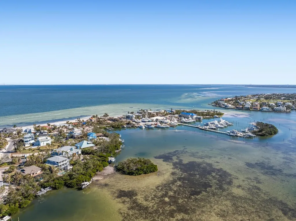 517 Blue Heron Drive Anna Maria FL 34216