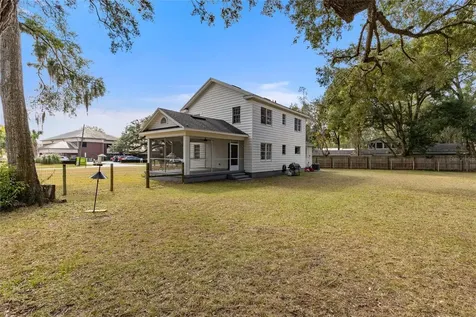 330 NE 1st Avenue Williston FL 32696