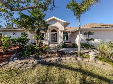 1093 Laurel Woods Drive Nokomis FL 34275