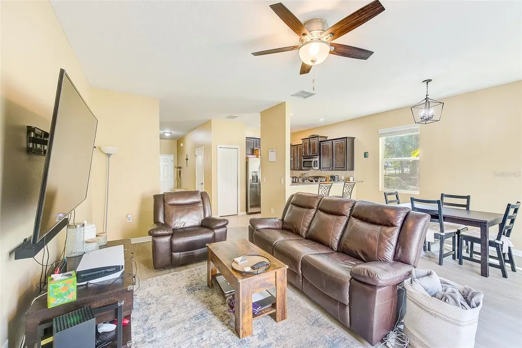 780 Spring Flowers Trail Brandon FL 33511