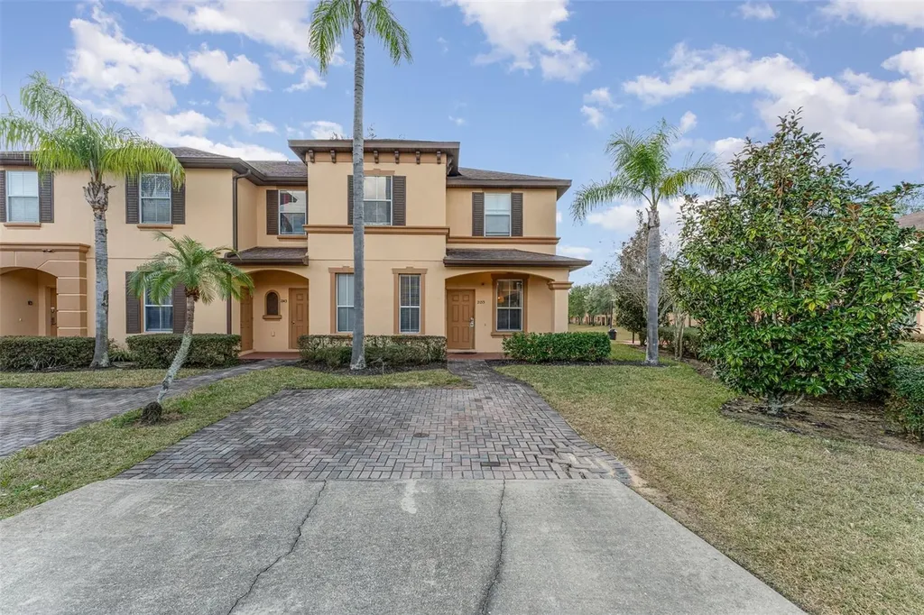 2153 Calabria Avenue Davenport FL 33897