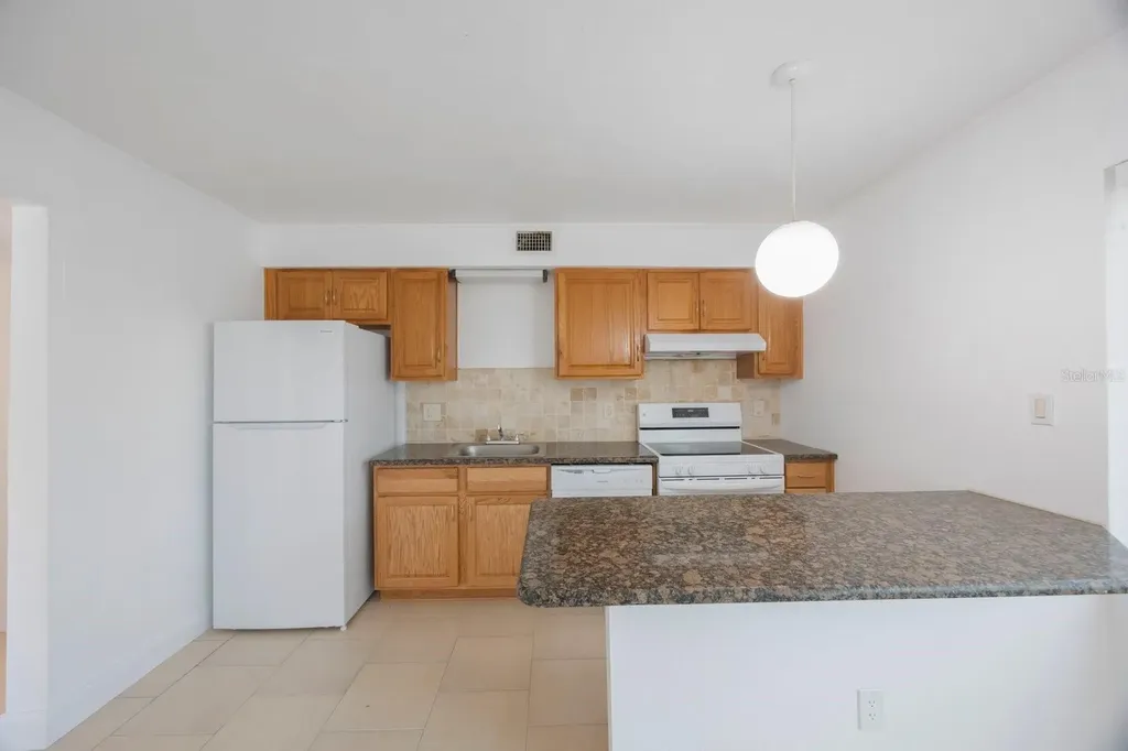 11485 2nd Street E Treasure Island FL 33706