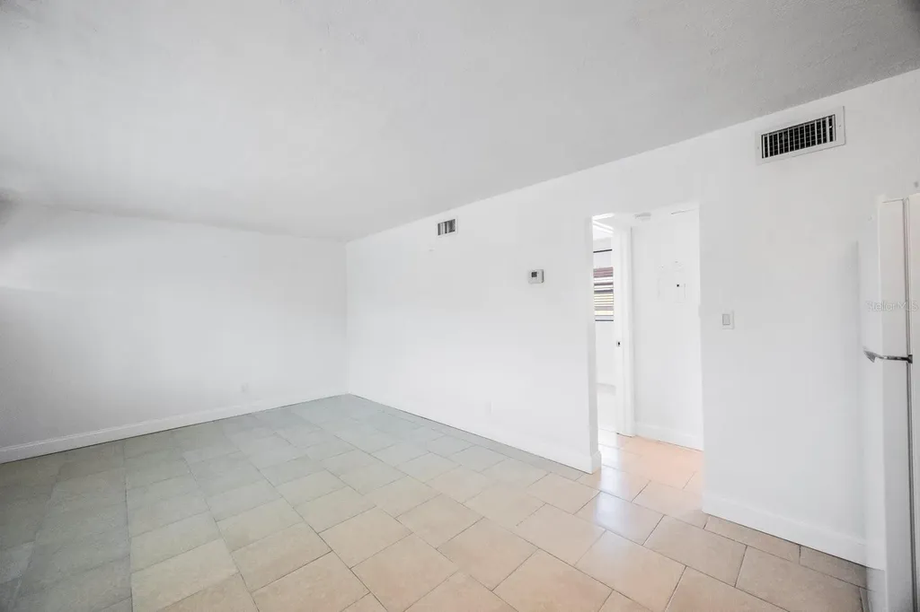 11485 2nd Street E Treasure Island FL 33706