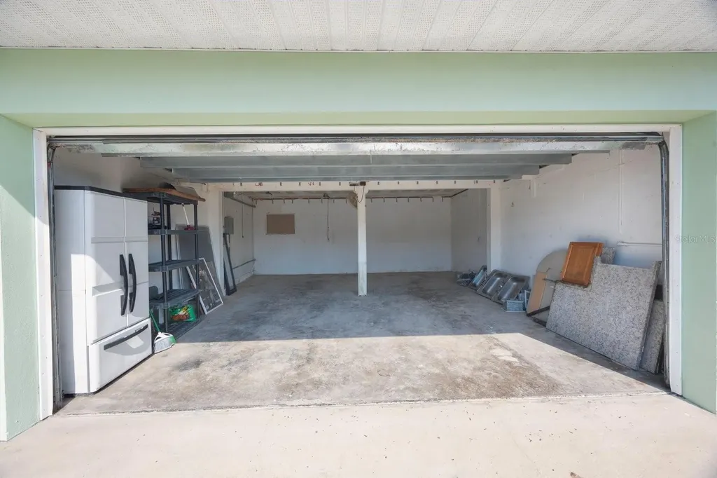 11485 2nd Street E Treasure Island FL 33706