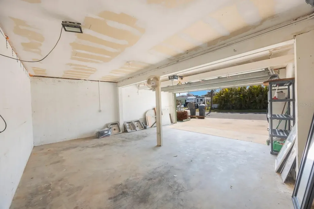 11485 2nd Street E Treasure Island FL 33706