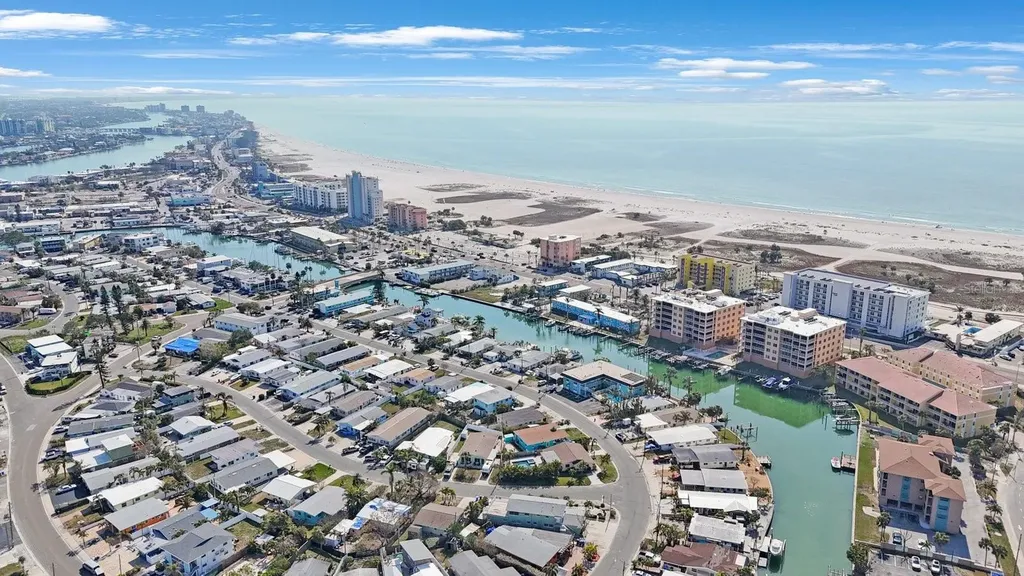 11485 2nd Street E Treasure Island FL 33706
