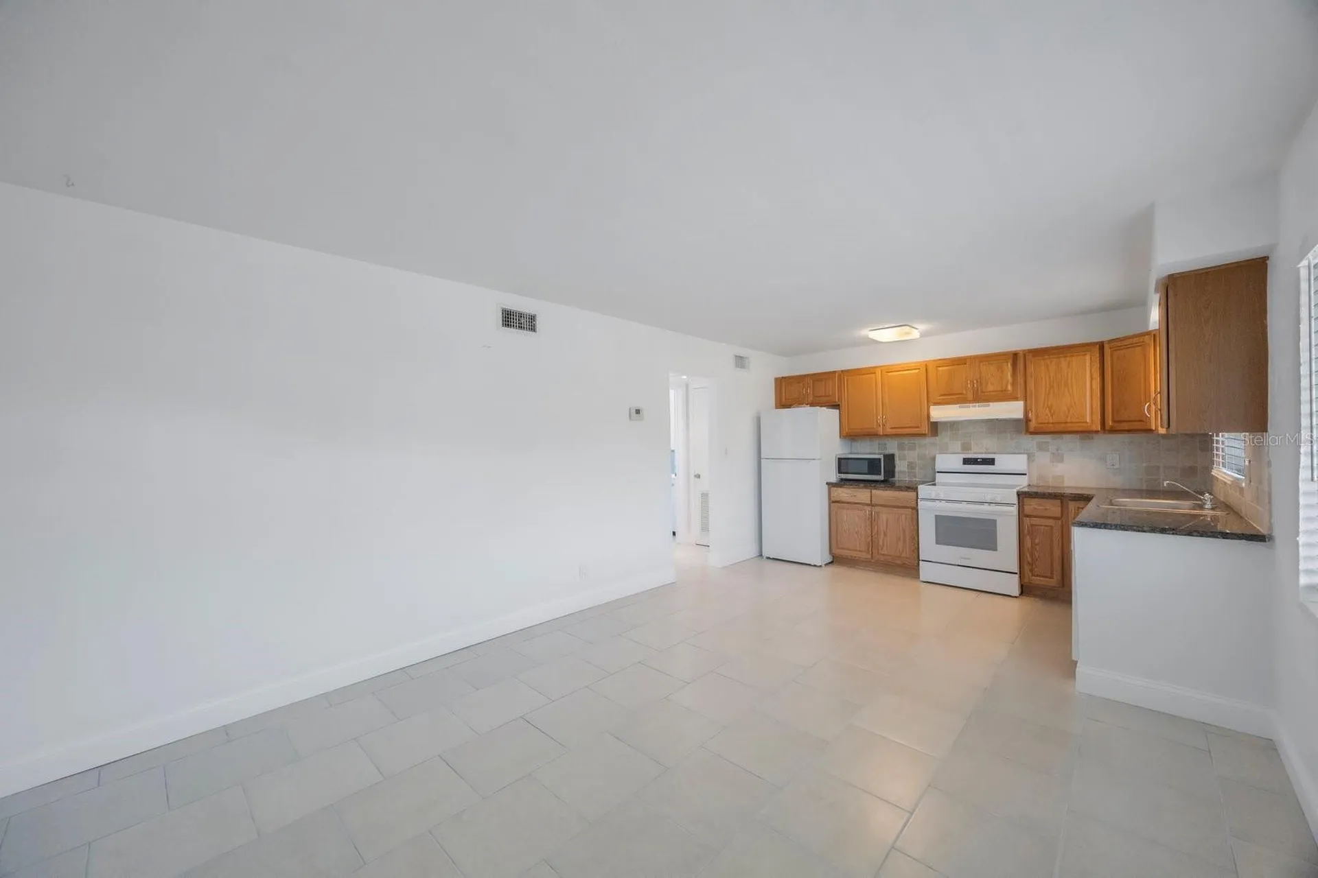 11485 2nd Street E Treasure Island FL 33706