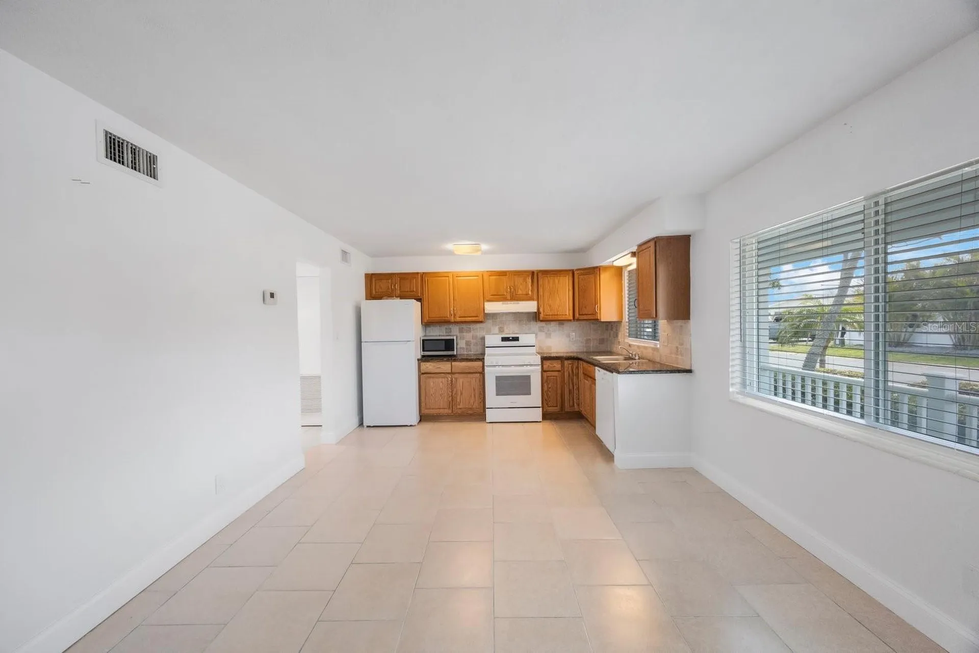 11485 2nd Street E Treasure Island FL 33706
