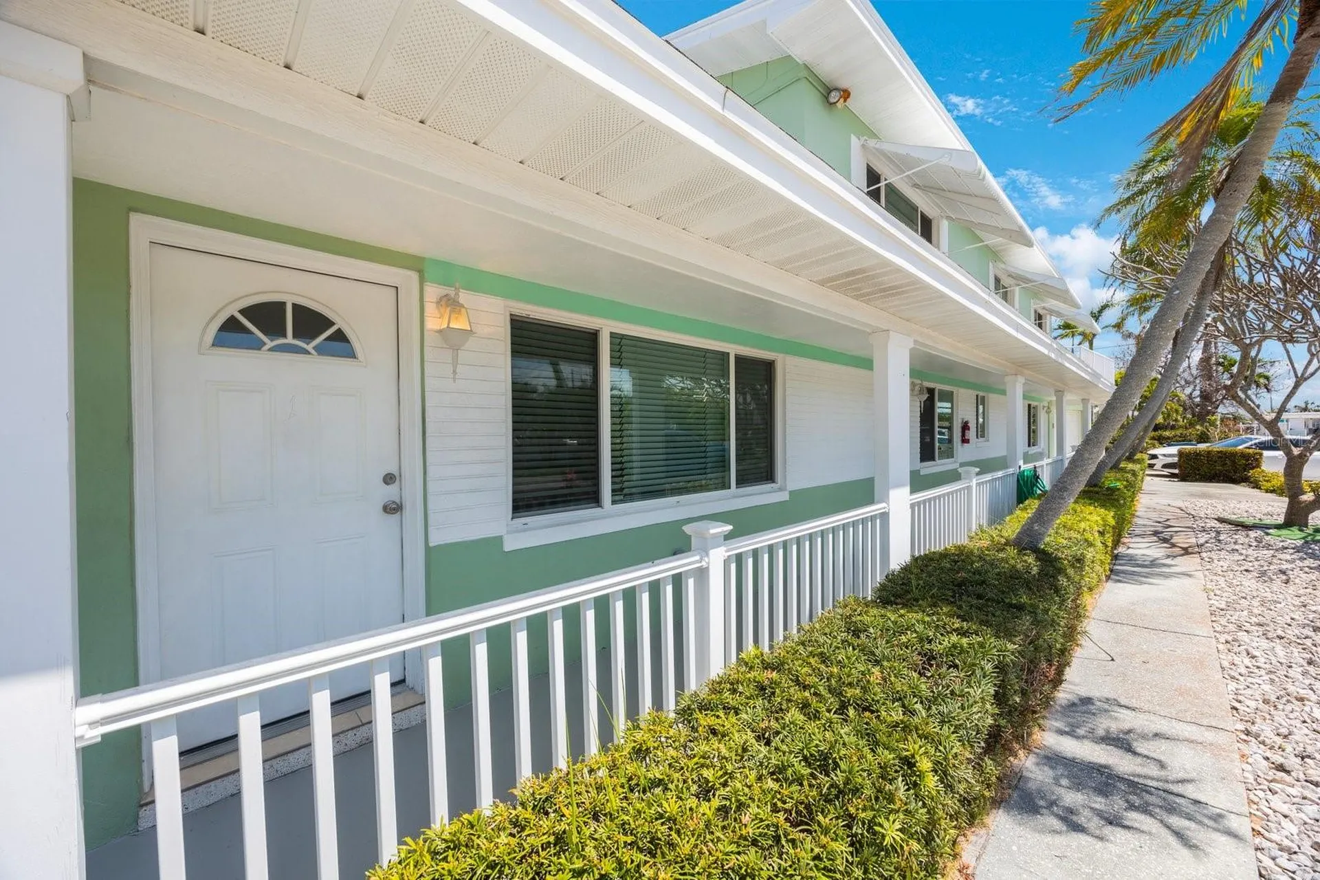 11485 2nd Street E Treasure Island FL 33706