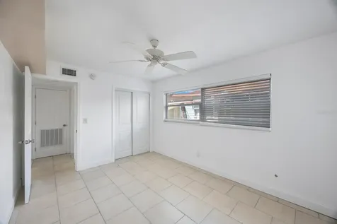 11485 2nd Street E Treasure Island FL 33706