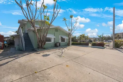 11485 2nd Street E Treasure Island FL 33706