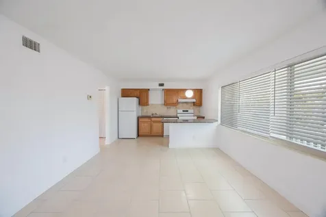 11485 2nd Street E Treasure Island FL 33706