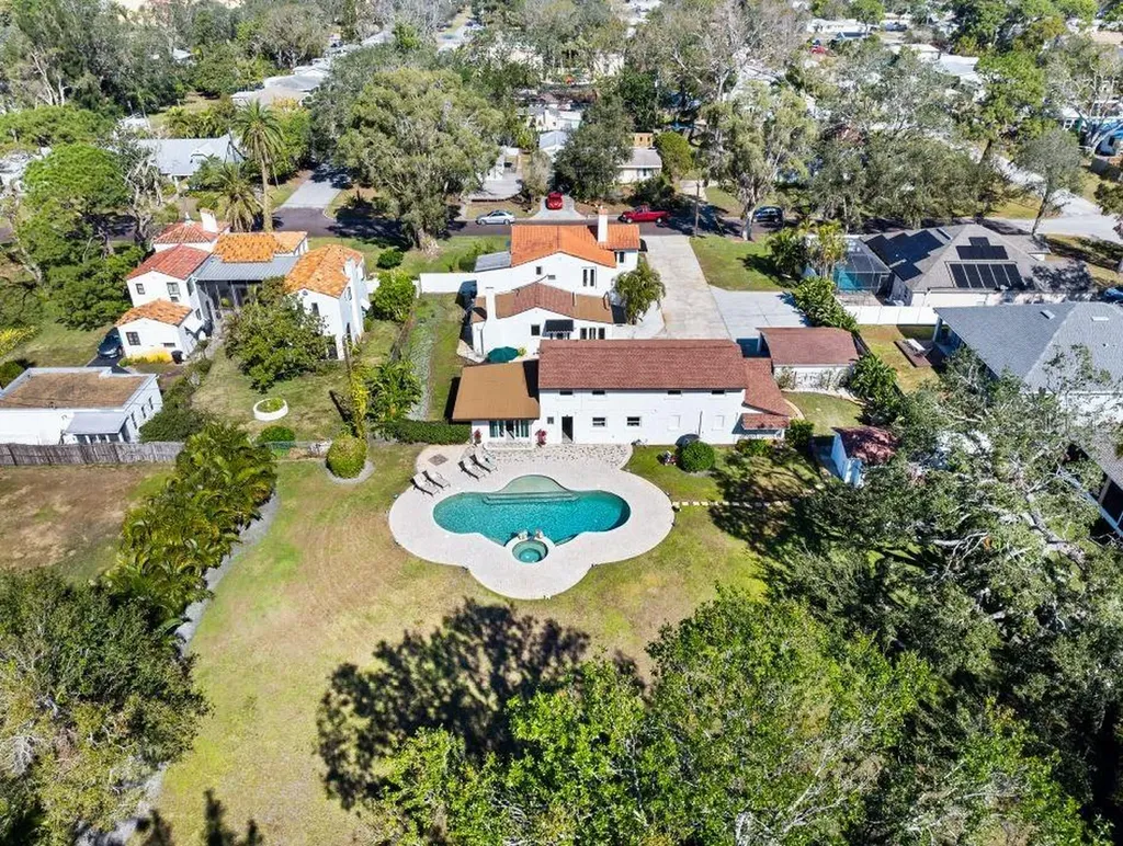 6010 17th Avenue S Gulfport FL 33707