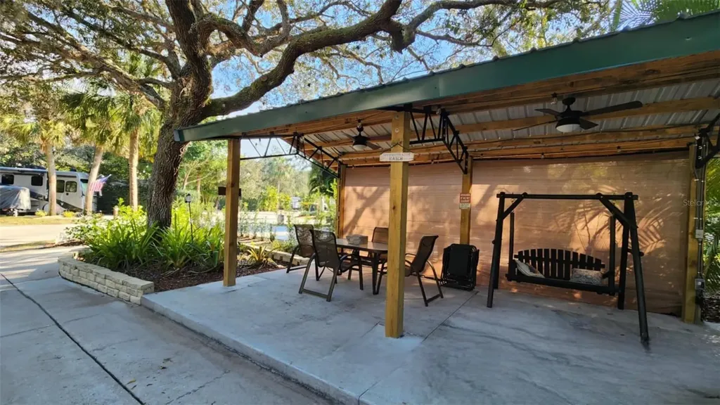 253 Saddle Lane River Ranch FL 33867