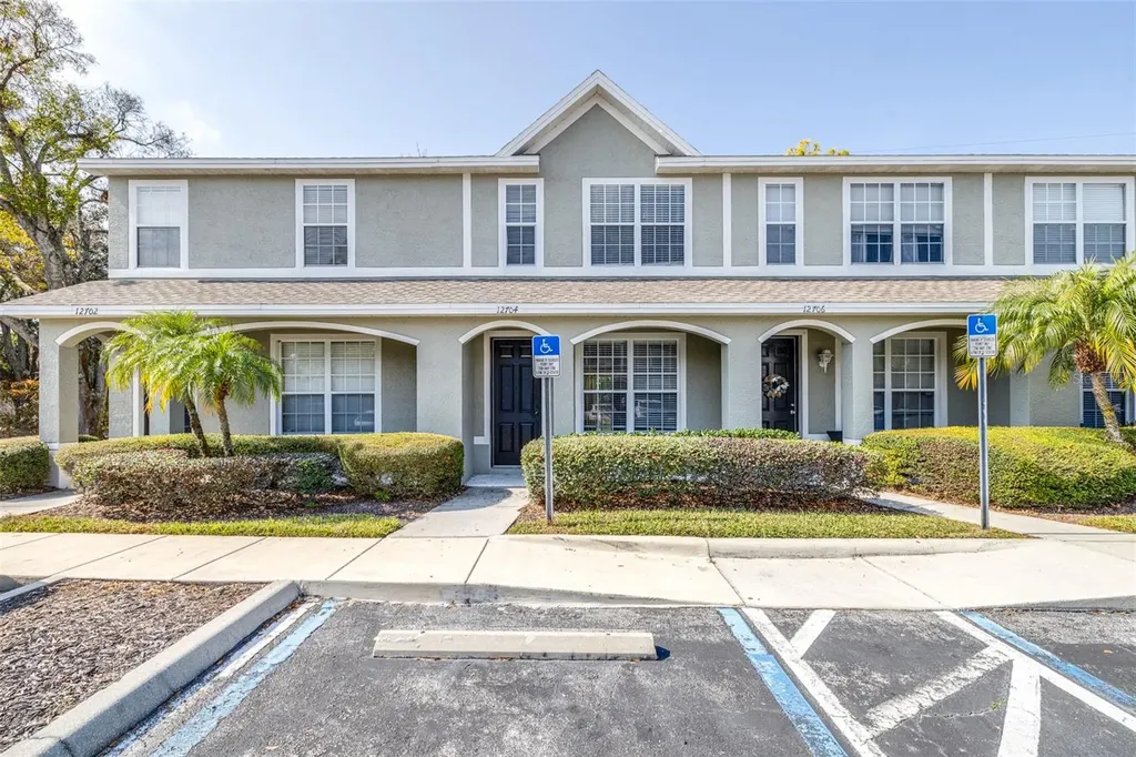 12704 Country Brook Lane Tampa FL 33625