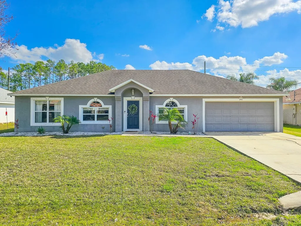18 Kalamazoo Trail Palm Coast FL 32164