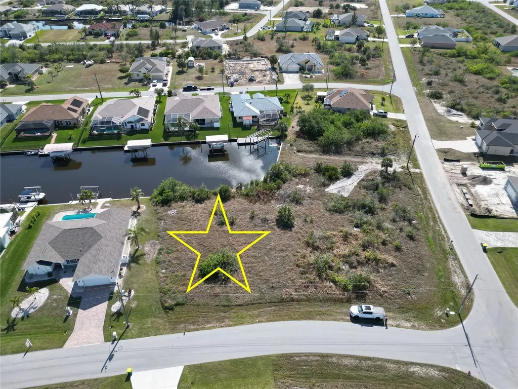 15562 Mccomb Circle Port Charlotte FL 33981