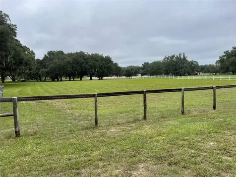 1851 SE 185 Avenue Williston FL 32696