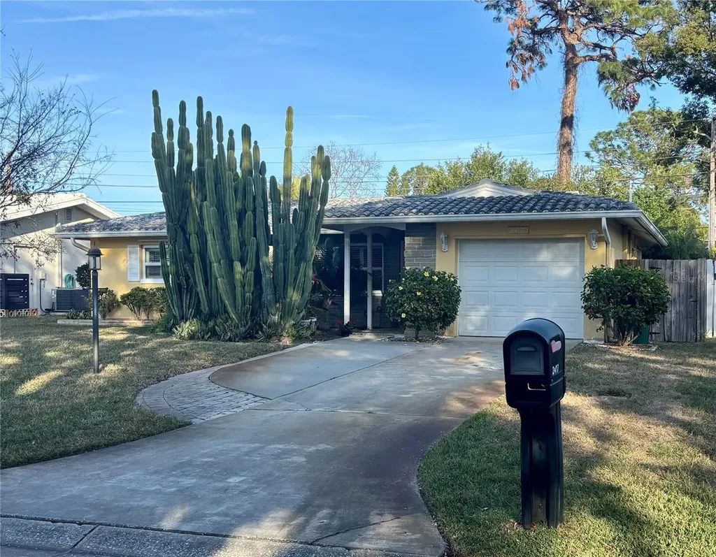 2417 Rutland Lane Clearwater FL 33763