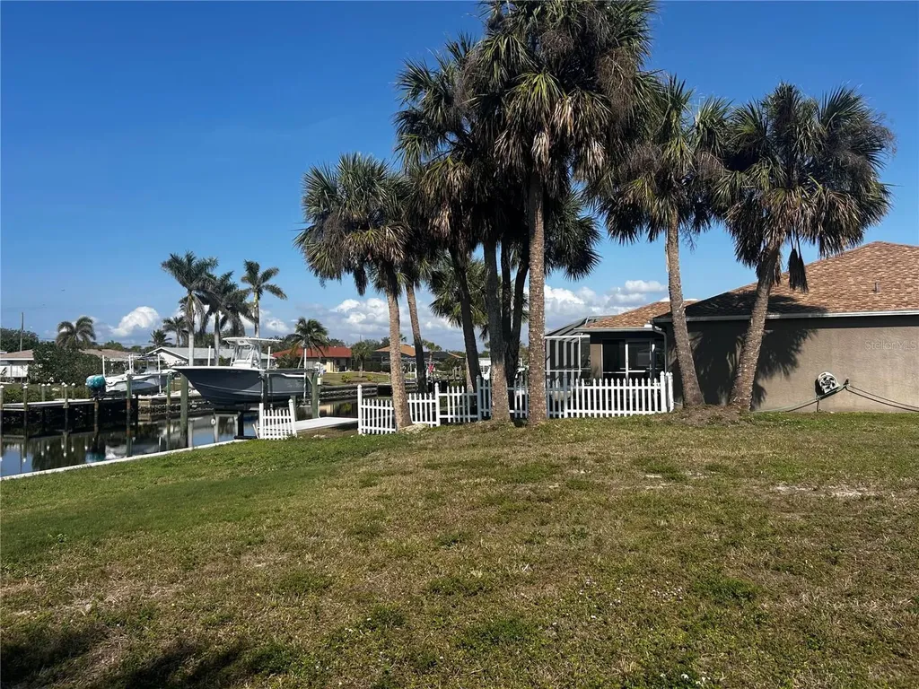 4478 Meager Circle Port Charlotte FL 33948
