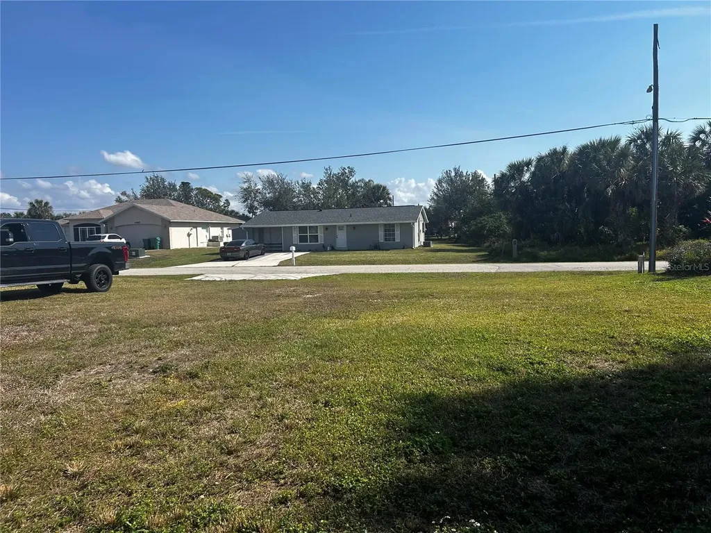 4478 Meager Circle Port Charlotte FL 33948
