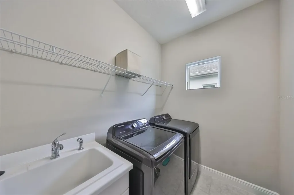 11008 Sand Pine Lane Parrish FL 34219