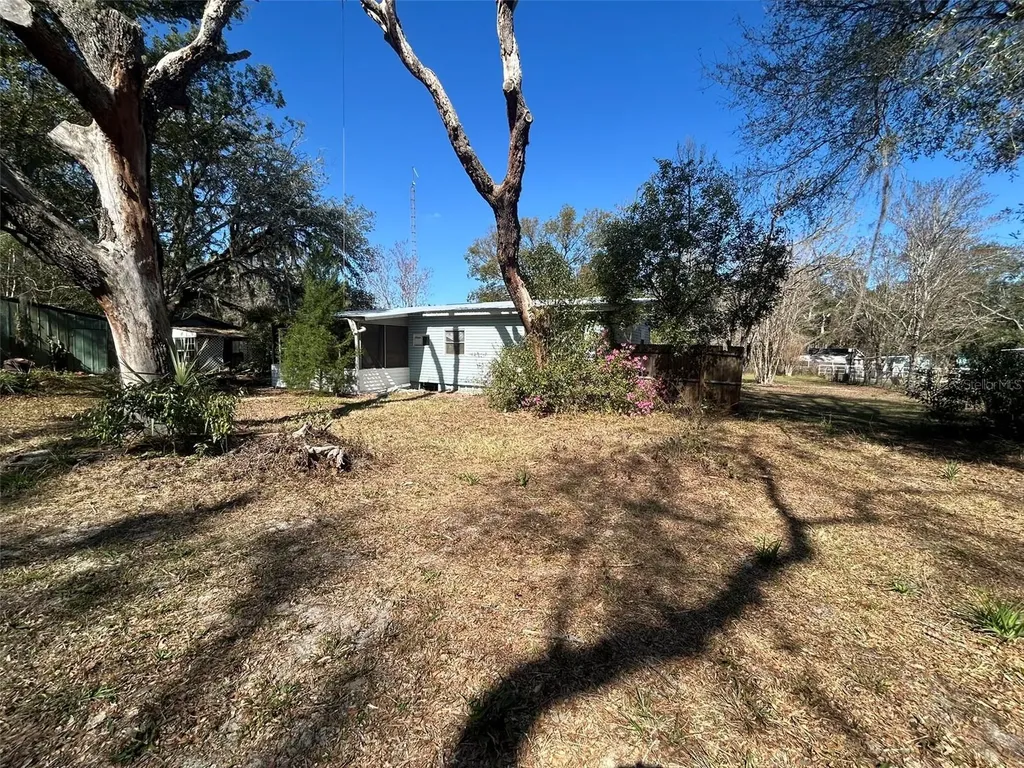 20545 SE 155th Place Umatilla FL 32784