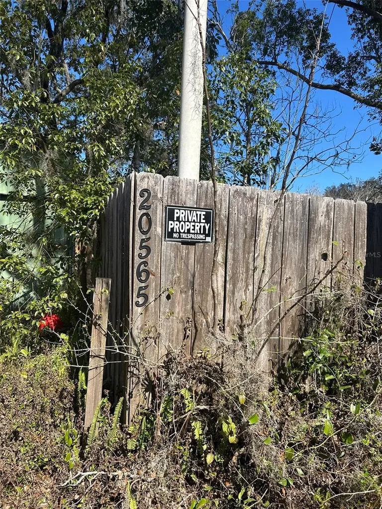20545 SE 155th Place Umatilla FL 32784