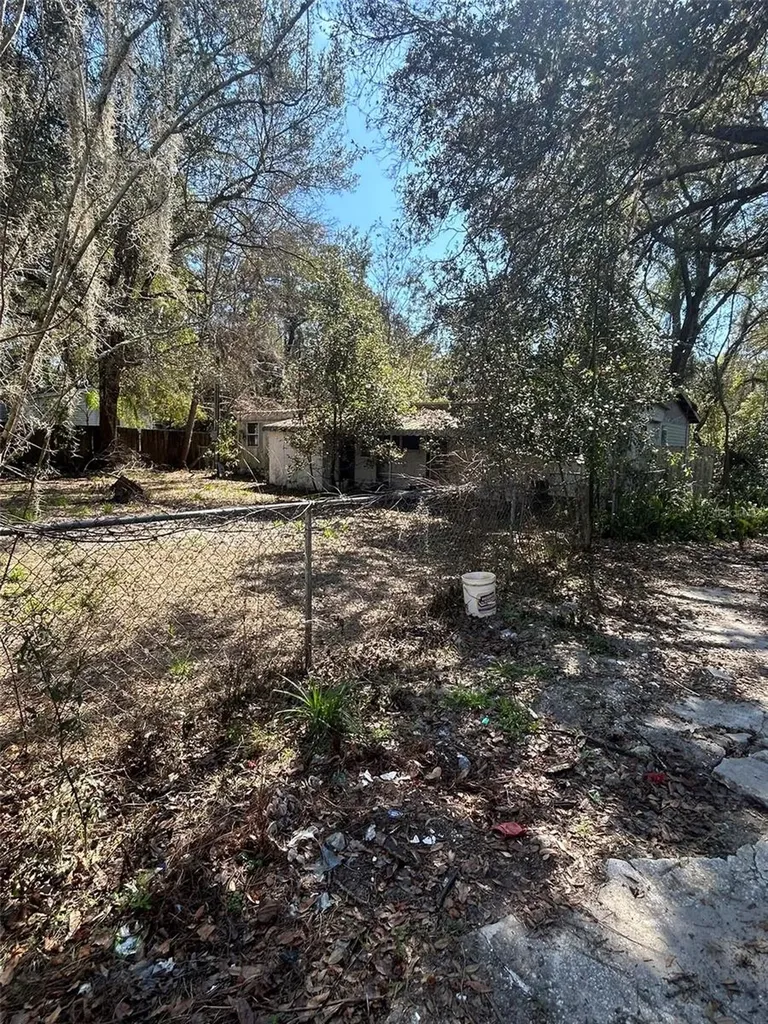 20545 SE 155th Place Umatilla FL 32784