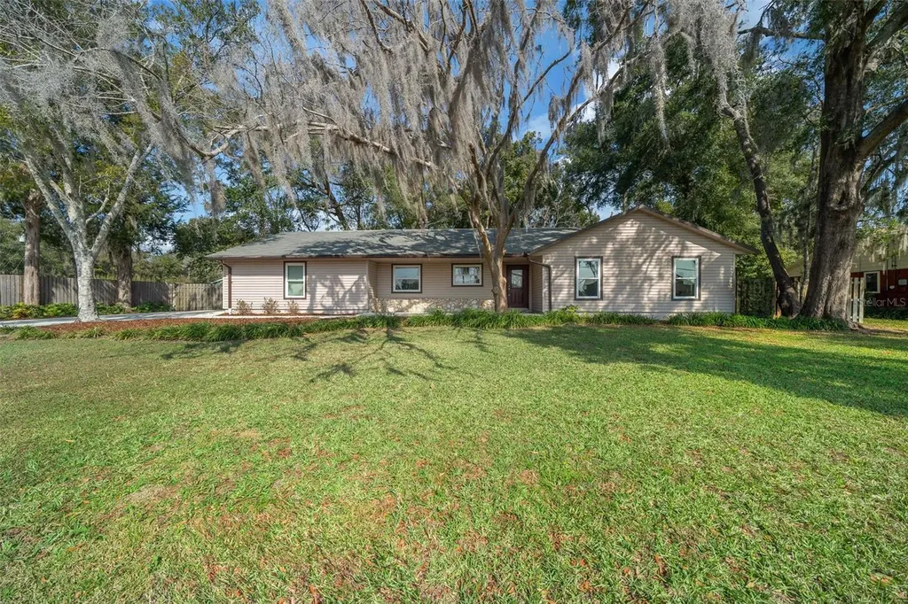 2923 SE 14th Street Ocala FL 34471